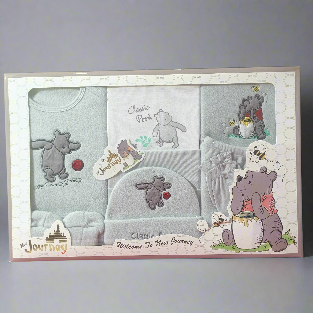 10 PIECES BABY GIFT SETS FOR WINTER POOH